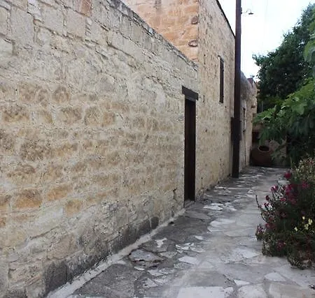 - Agios Axistratios Village Homes *